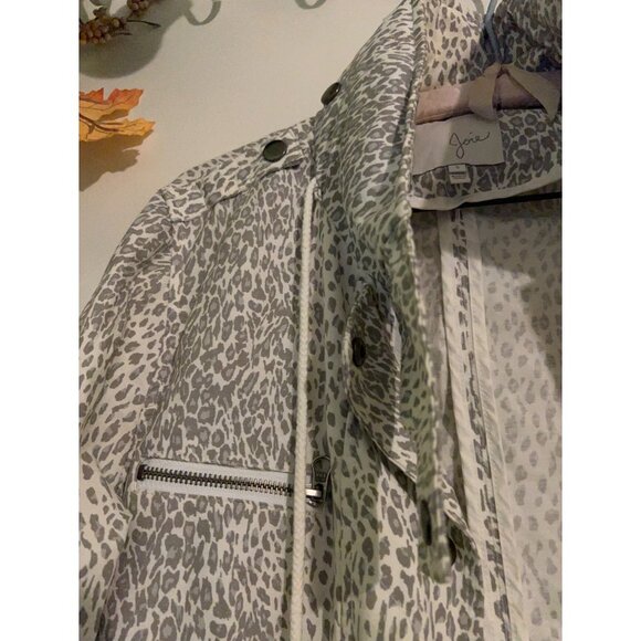 Joie Leopard Print Barker Utility Jacket Womens Size S Lightweight Zip Front Dra - Picture 3 of 8